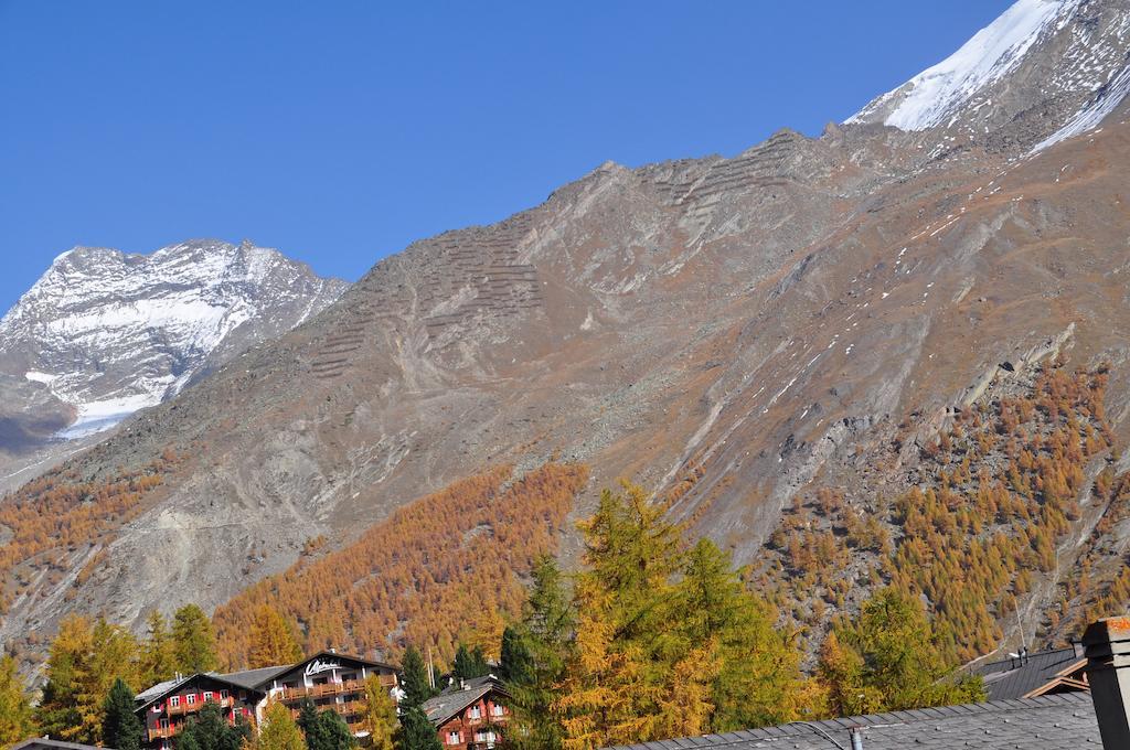 Apartmenthaus Holiday Saas-Fee Exterior foto