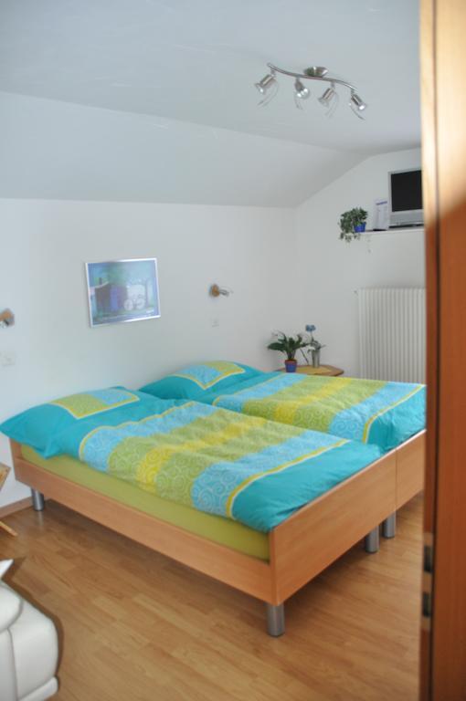 Apartmenthaus Holiday Saas-Fee Zimmer foto