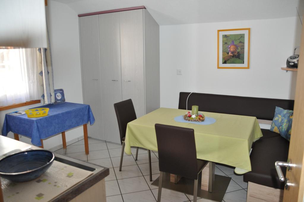 Apartmenthaus Holiday Saas-Fee Exterior foto